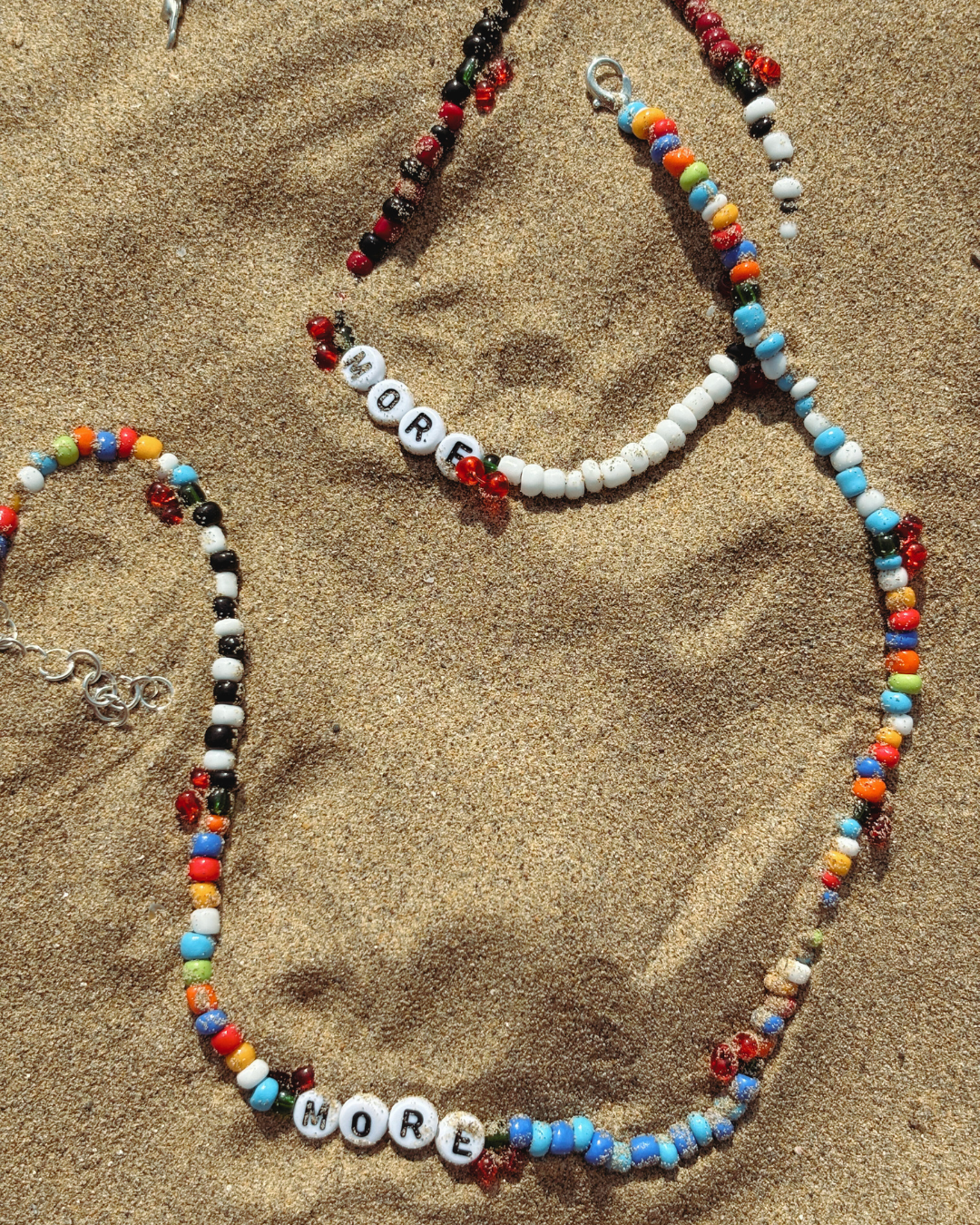 Summer Gems☀️ Red, Black and White Necklace