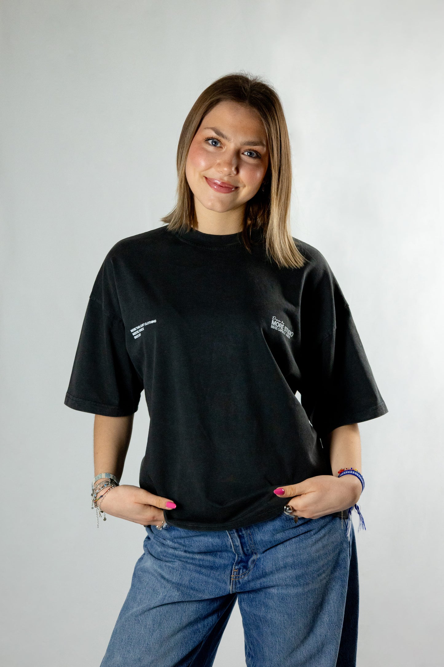 VINTAGE BLACK
