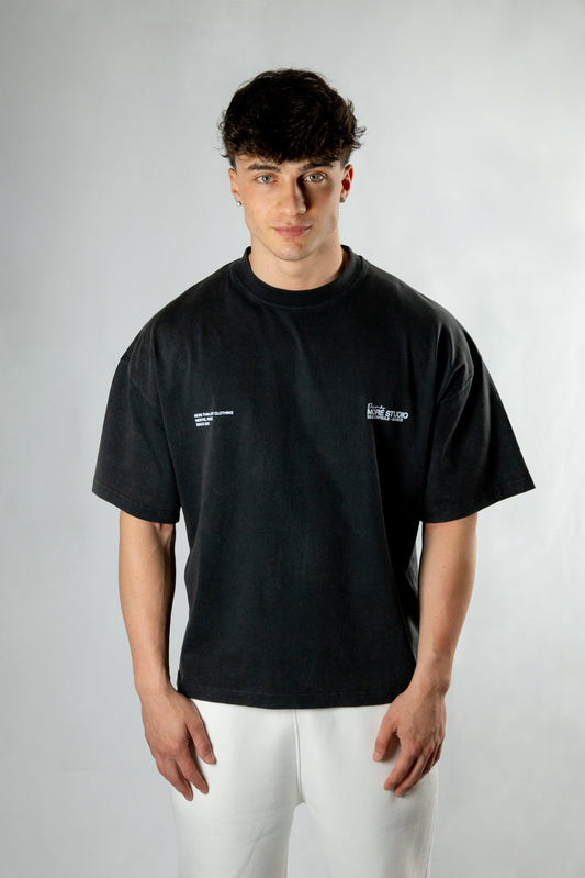 VINTAGE BLACK